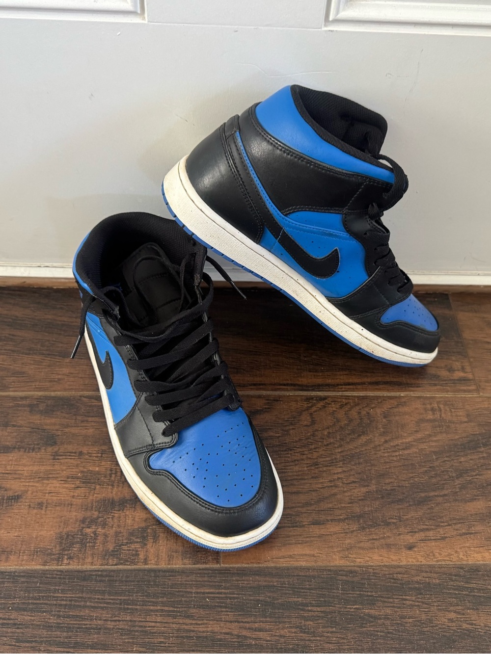 Nike Air Jordan 1 Retro Mid Royal Blue Black 10.5